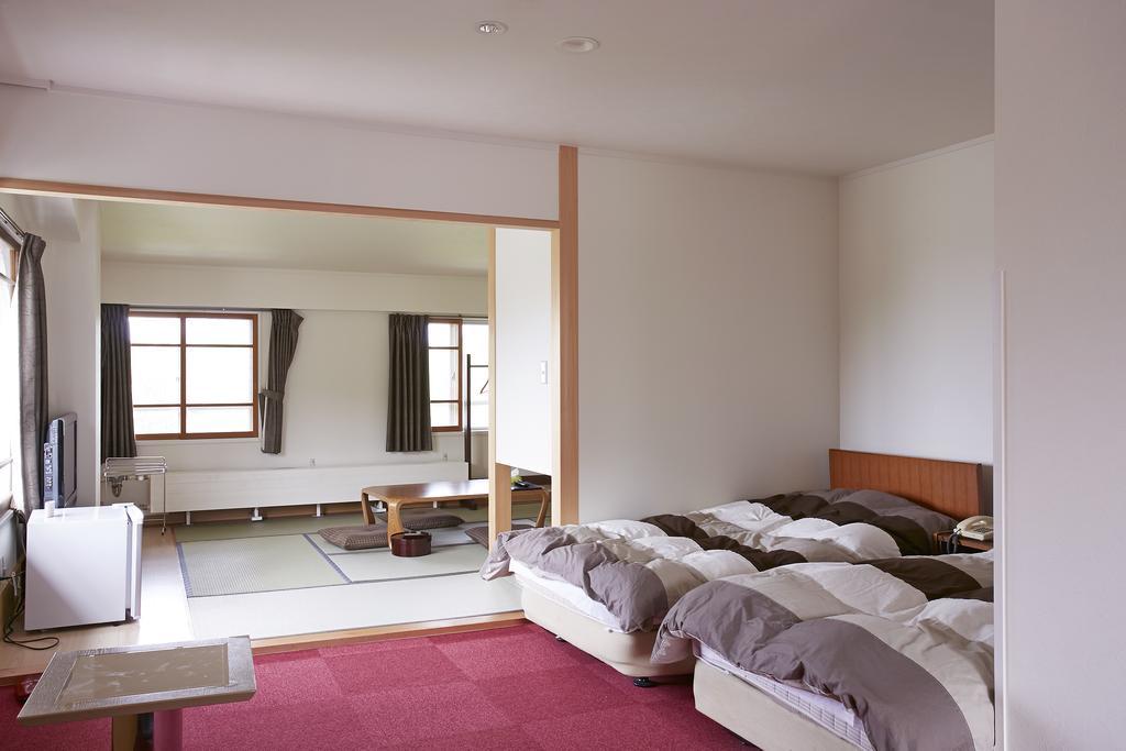 Shiga Lake Hotel Yamanouchi  Exterior photo